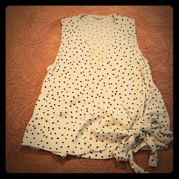 mello day Tops - Polka dot blouse